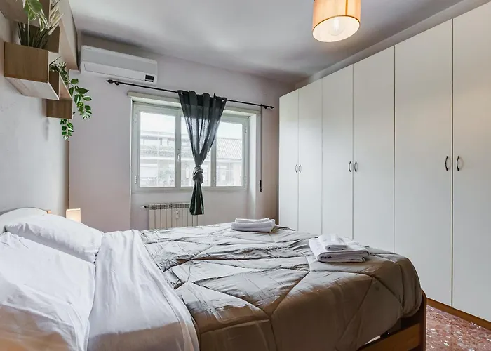 Near Metro A - Modern Boho Style Apartamento Roma